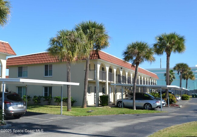 Building Photo - 201 St Lucie Ln