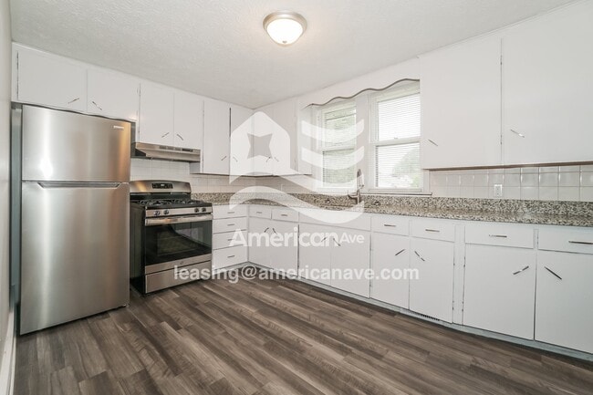 Foto del edificio - 247 27th St NW