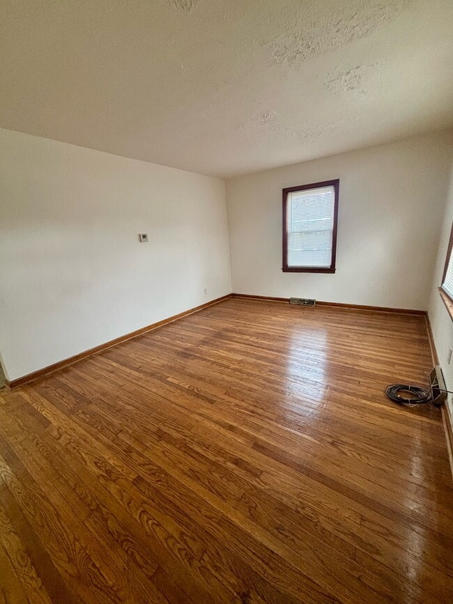 Photo - 1700 Sonne Ave (Louisville, KY) House
