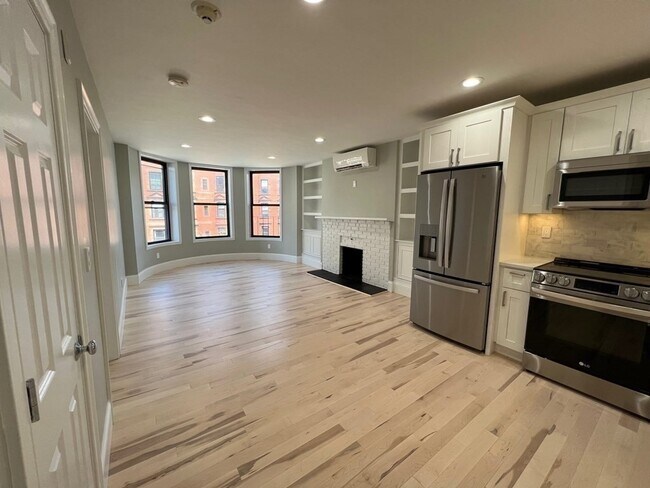 Foto del edificio - 495-497-497 Beacon St