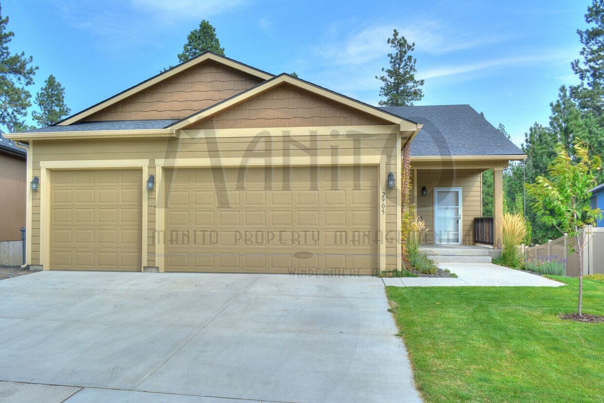 Primary Photo - Bright & Spacious Moran Prairie Rancher
