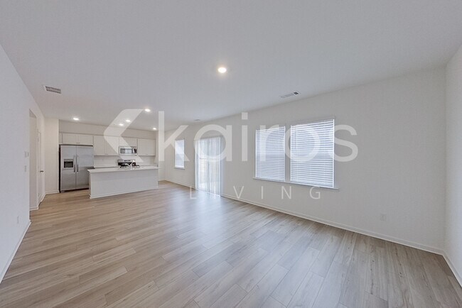 Foto del edificio - 212 Birch Ave