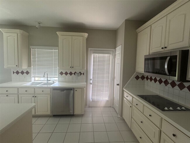 Foto del edificio - 4319 Greystone Way