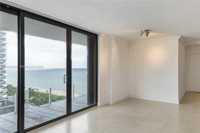 Photo - 6061 Collins Ave cu-15D Apartment