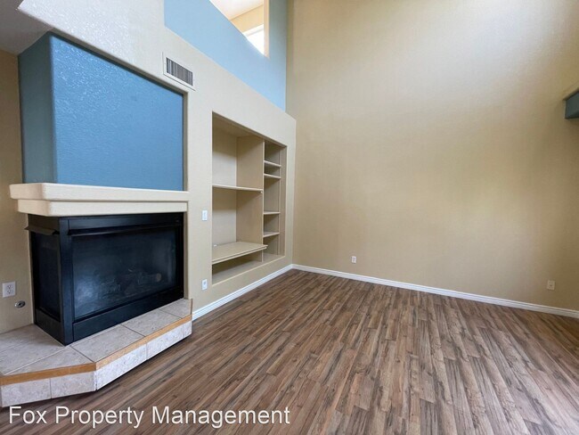 Building Photo - 3 br, 2.5 bath House - 11743 Zenobia Loop
