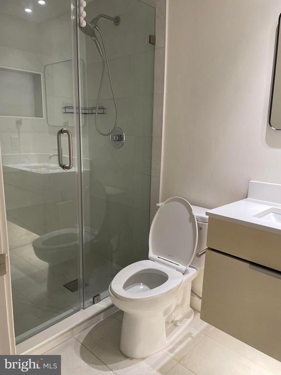 Building Photo - 3627 Spring Garden St