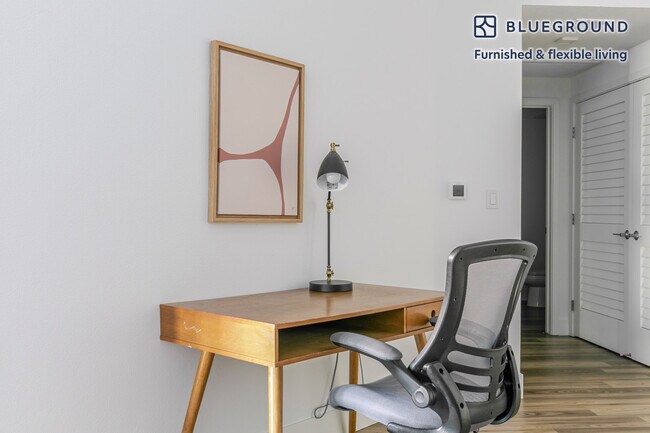 Foto del edificio - 85 Cleaveland Rd