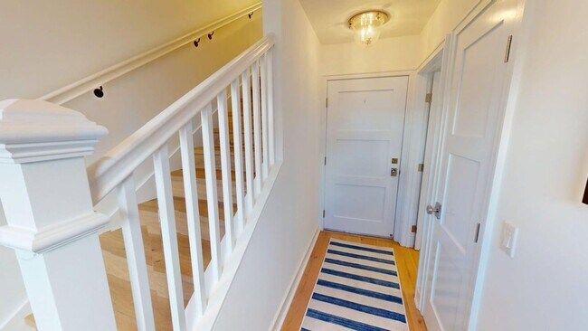 Foto del edificio - BRAND NEW CONDO | EV Charging