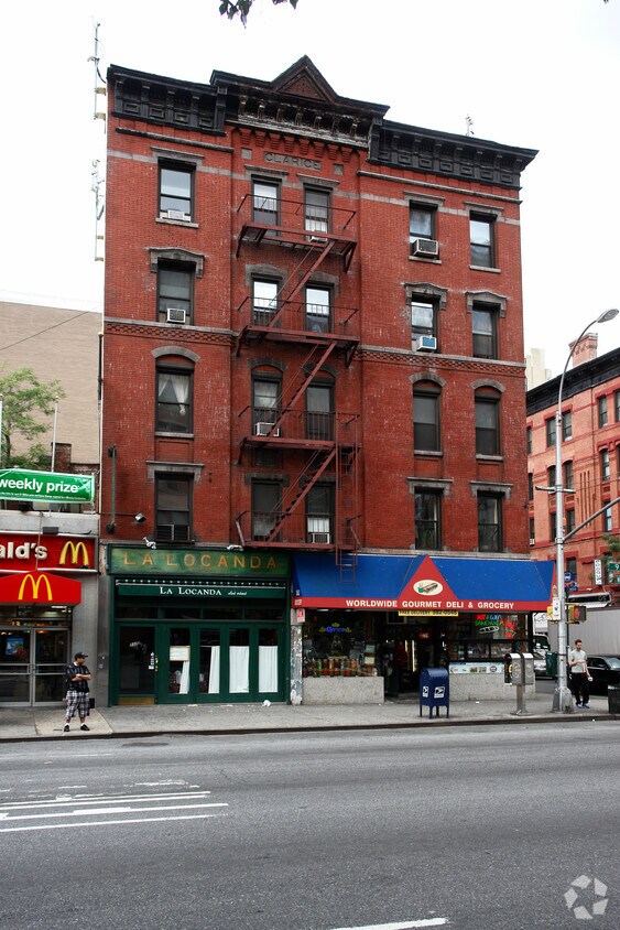Foto del edificio - 737-739 Ninth Ave