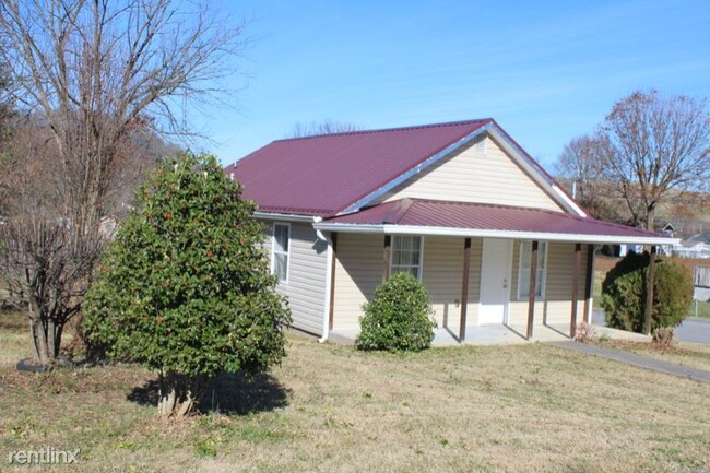 Building Photo - 2 br, 1 bath House - 215 Bettie St