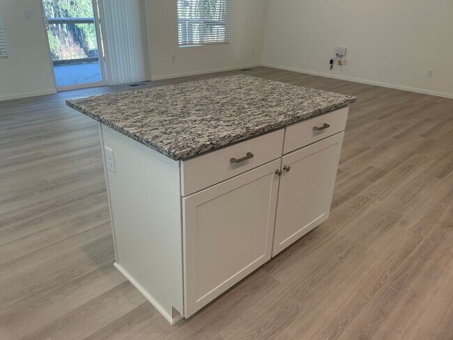 Foto del edificio - Single Level Freeland Home and Pet Friendly!