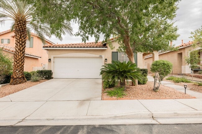Foto del edificio - Great single story, 3 bed, 3 bath, Green V...