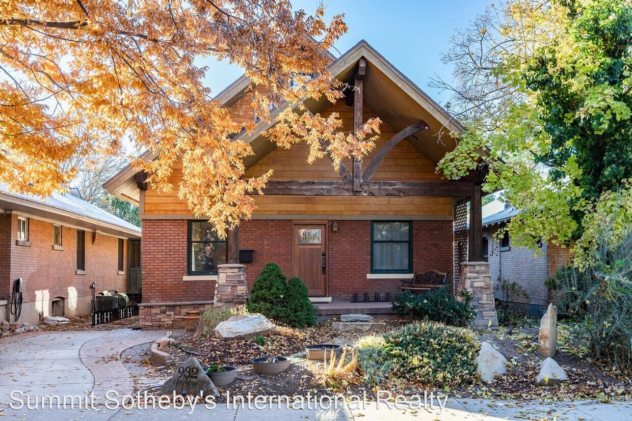 Primary Photo - 3 br, 2 bath House - 932 Elm Ave