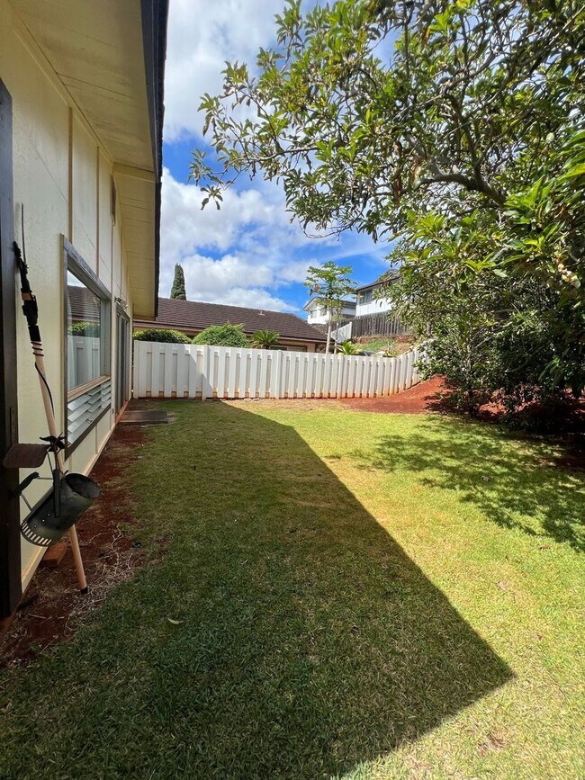 Foto del edificio - Beautiful 3 bedroom / 2 bath house with a ...