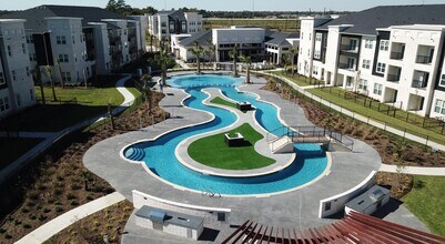 Building Photo - 7100 Uvalde Rd