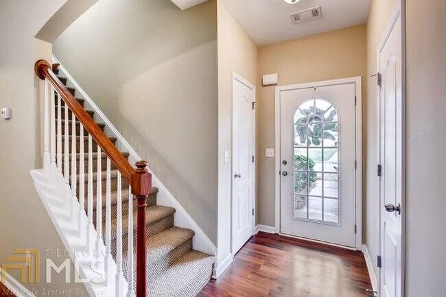 Building Photo - 287 Highland Falls Blvd