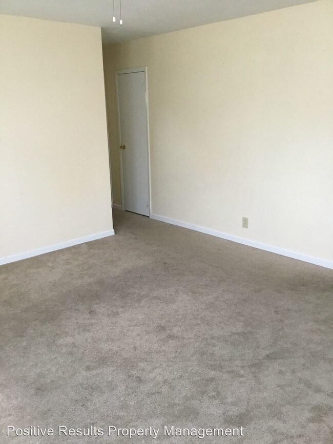 Foto del edificio - 3 br, 1 bath House - 3423 Greendale Ave