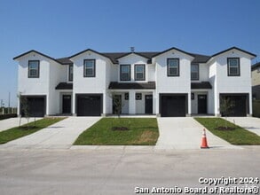 Building Photo - 8503 V. Verona
