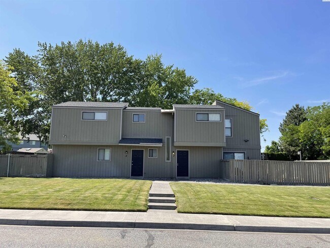 Foto del edificio - 1839 Peachtree Ln