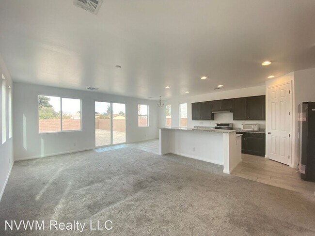 Foto del edificio - 3 br, 2.5 bath House - 5768 Lucky Pagoda Ct