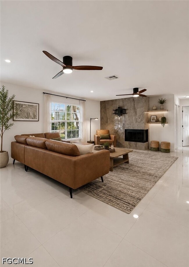 Building Photo - 27228 Gasparilla Dr
