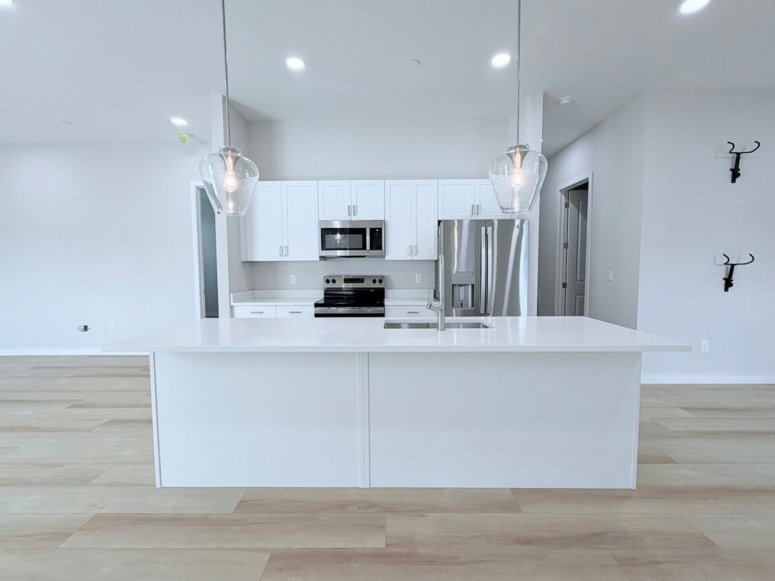 Photo - 821 16th St N, Unit 301