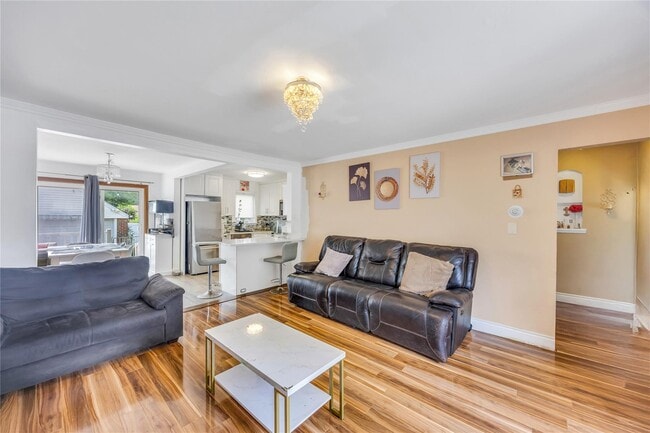 Building Photo - 933 Fenworth Blvd