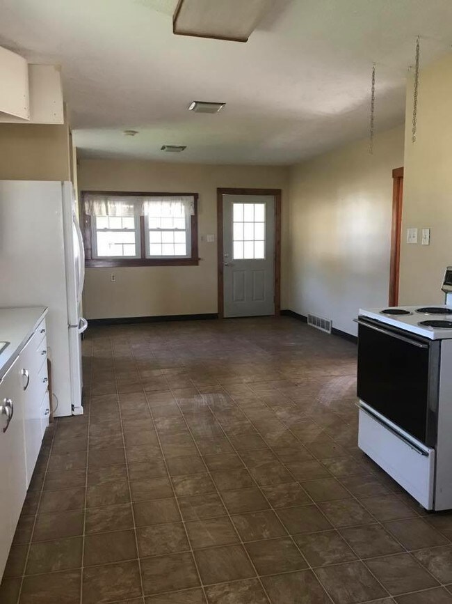 Foto del edificio - 1717 E North St