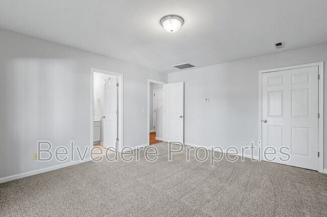 Foto del edificio - 14 Dunlevy Way