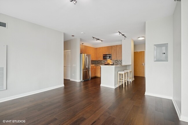 Foto del edificio - 757 N Orleans St