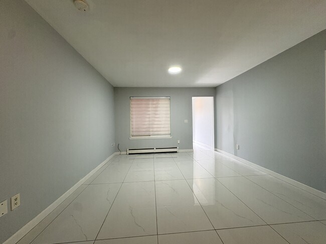 Photo du bâtiment - 13138-1110A 110 Ave