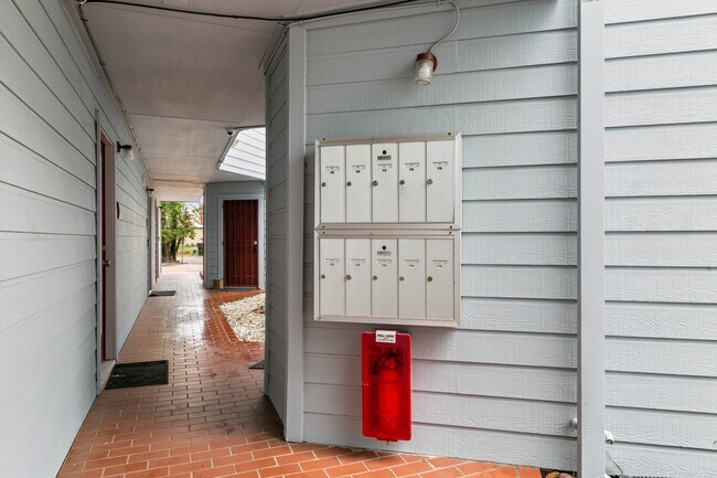 Foto del edificio - 701 Rosedale St