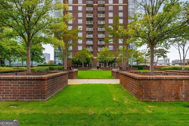 Building Photo - 285 Centennial Olympic Park Dr NW