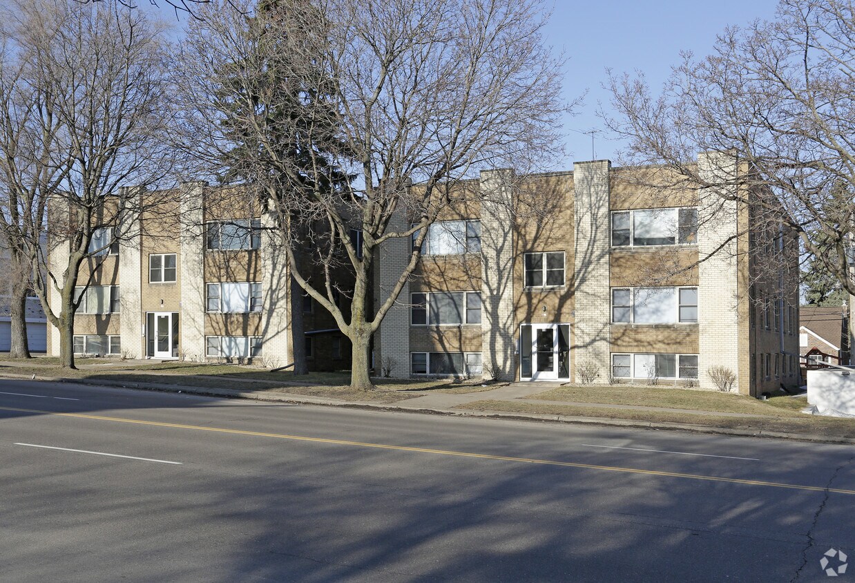 Foto del edificio - 705 Snelling Ave S