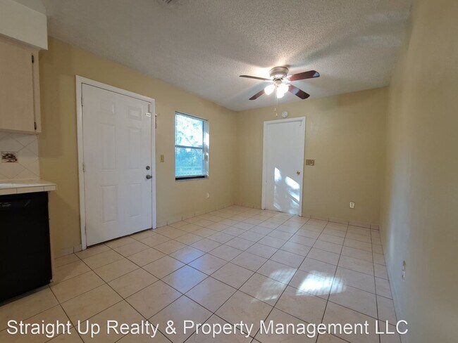 Building Photo - 3 br, 1.5 bath House - 598 Marklen Loop