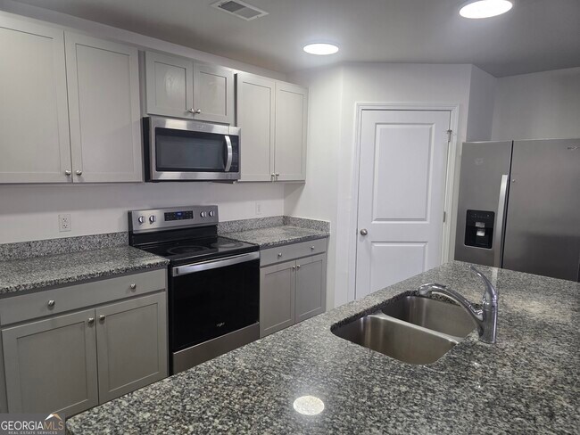 Foto del edificio - 216 Barbados Rd