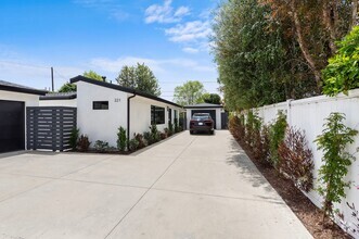 Building Photo - 219-221 Monte Vista Ave
