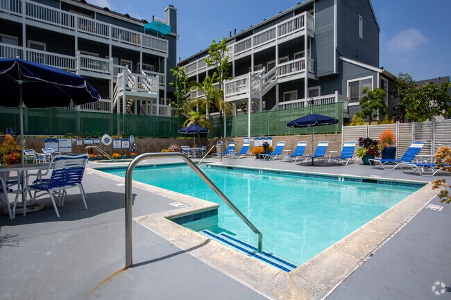 Piscina - The Grand Terrace Apartments