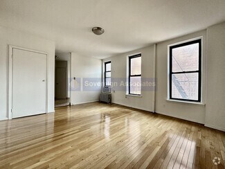 Building Photo - 401 E 68th St