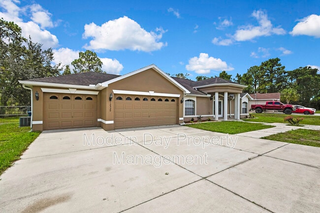 Building Photo - 12320 Papercraft Ave