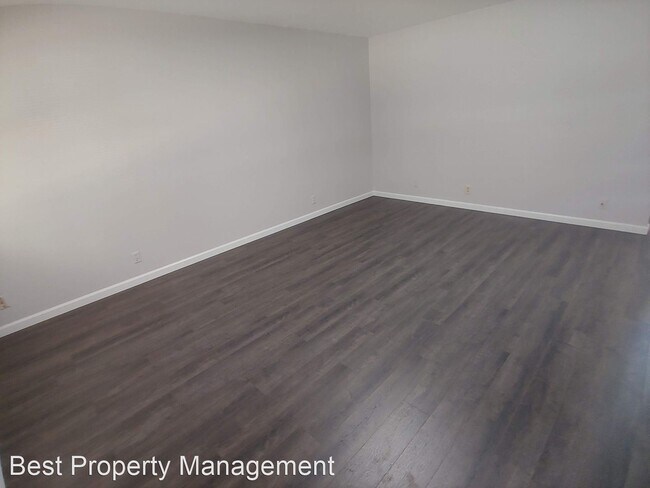 Foto del edificio - 1 br, 1 bath House - 4290 Laurel St #1