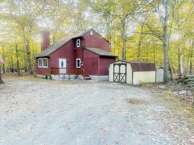 Building Photo - 235 Scenic Dr