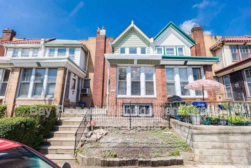 Primary Photo - 6022 N 16th St