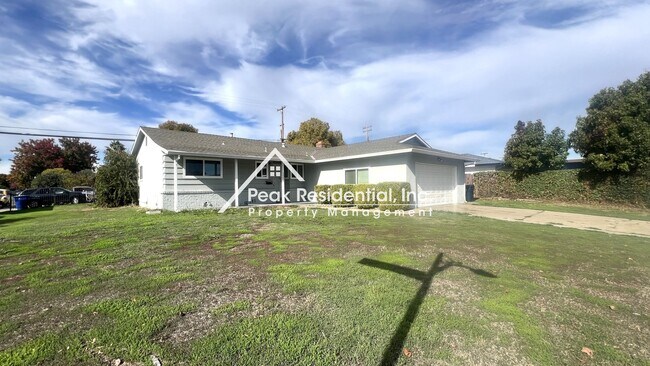 Foto del edificio - Wonderful 3bd/2ba House with Garage near F...