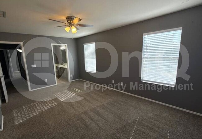 Foto del edificio - 9041 W Caribbean Ln