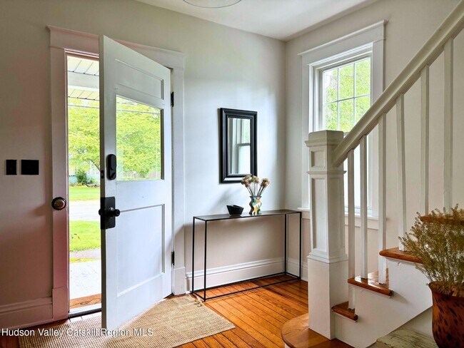 Foto del edificio - 590 NY-23B