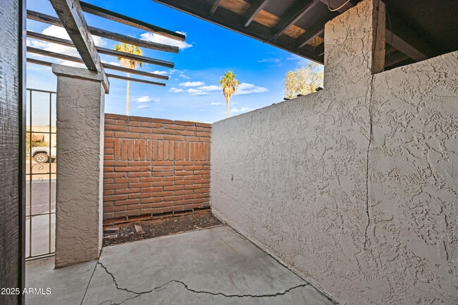 Foto del edificio - 507 W Pebble Beach Dr