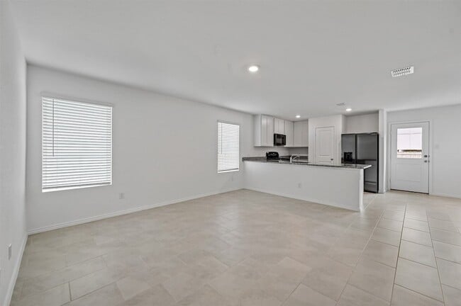 Photo - 1628 Dora Dr House