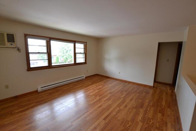 Foto del edificio - Lovely 2 Bedroom Apartment in Wilmington