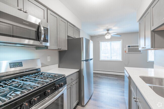 Douglas Drive Terrace - Cocina 1BR, 1BA - 750SF - Cocina - Douglas Drive Terrace